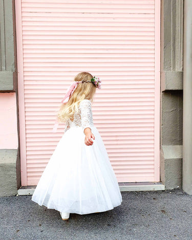 swan white flower girl lace dress product info and reviews Swan White Flower Girl Lace Dress